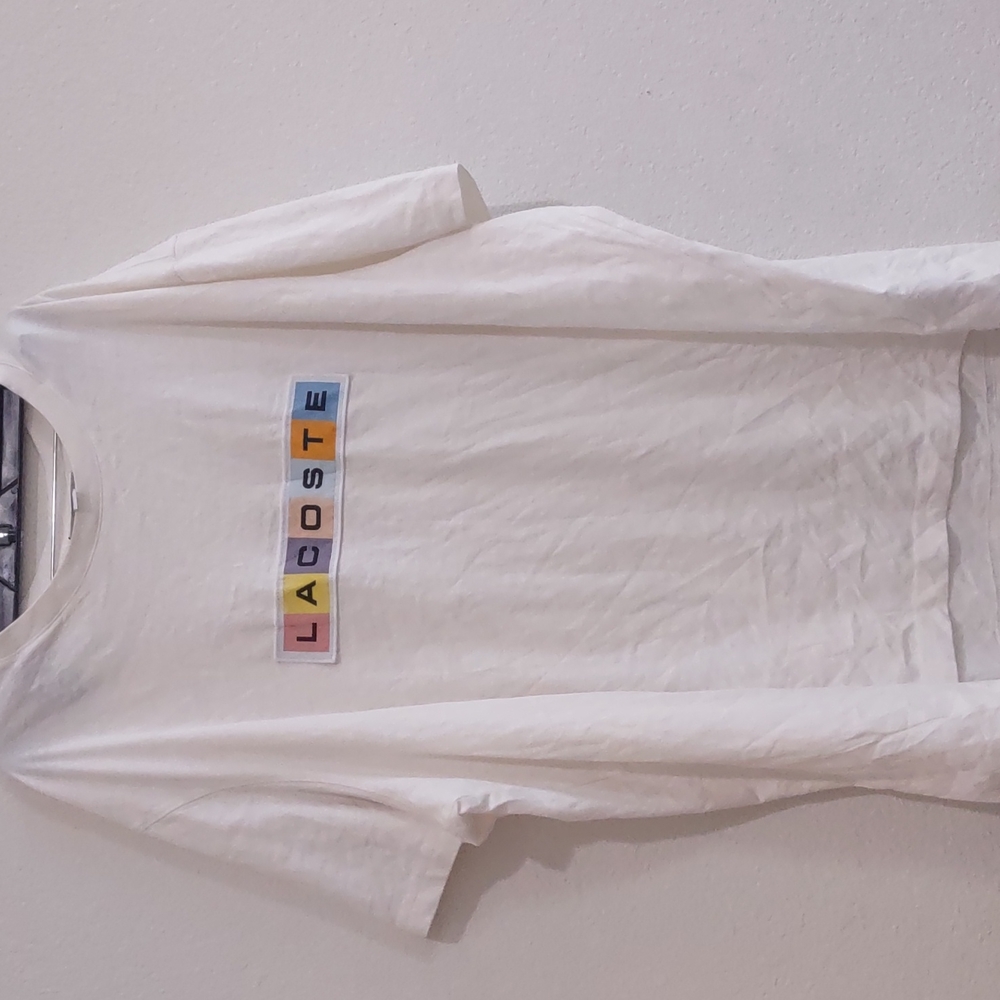 Lacoste TEE.